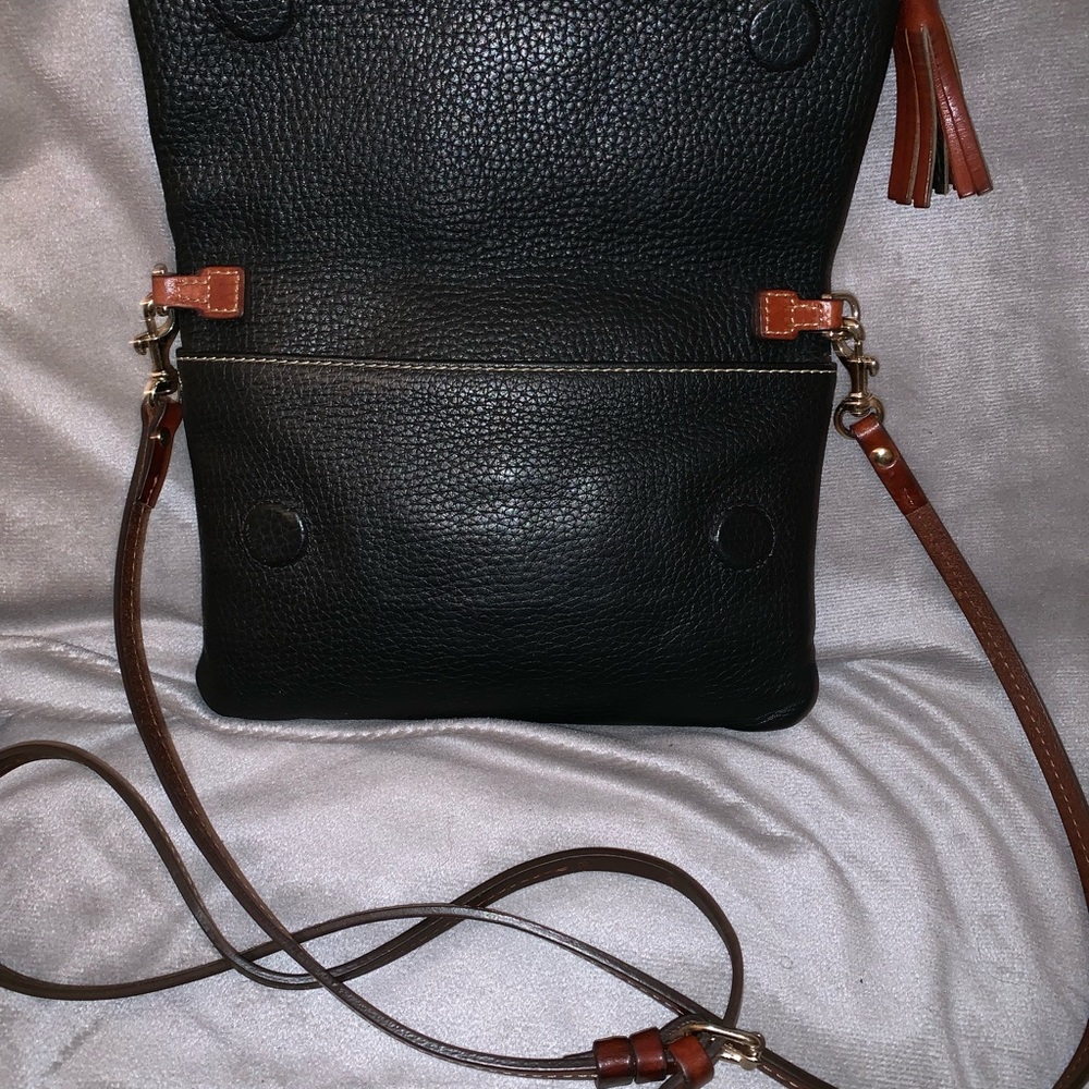 ❌❌SOLD❌❌Dooney & Bourke Crossbody - Picture 5 of 7